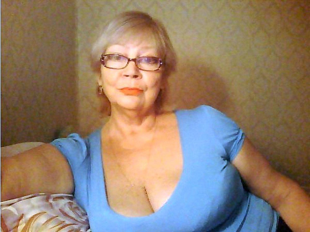 Красивые 50-летние женщины на эротических снимках. Фото с голыми 50-летними женщинами