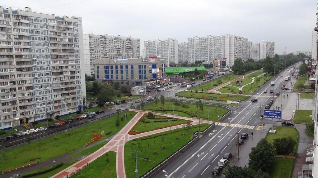 Осенний бульвар. Крылатское осенний бульвар. Осенний бульвар Крылатское 90е. Район в Москве Крылатское осенний бульвар. Осенний бульвар Крылатское сквер.